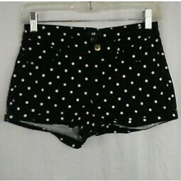 H&M polka dot Jean Shorts - Picture 2 of 4
